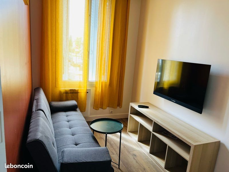 Appartement à louer, 24m², Cachan