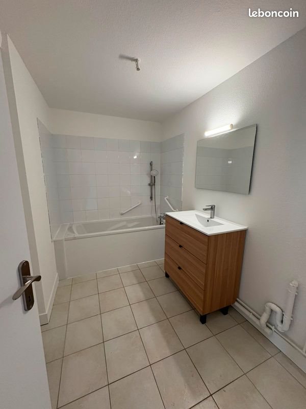 Appartement à louer, 52m², La Roche-Chalais