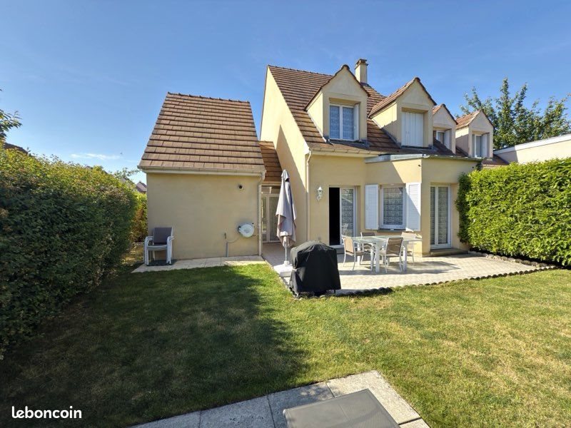 Maison à vendre, 101m², Savigny-le-Temple