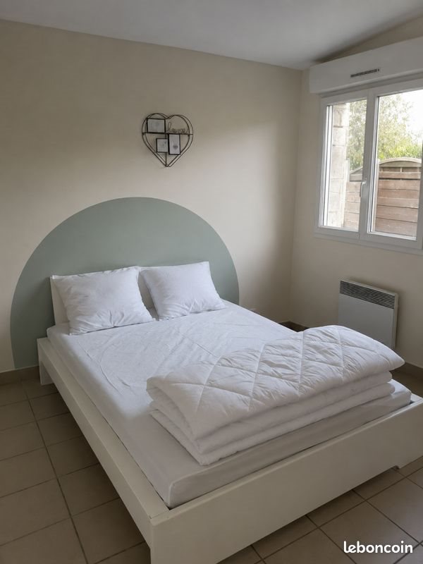 Maison à louer, 45m², Saint-Médard-de-Guizières