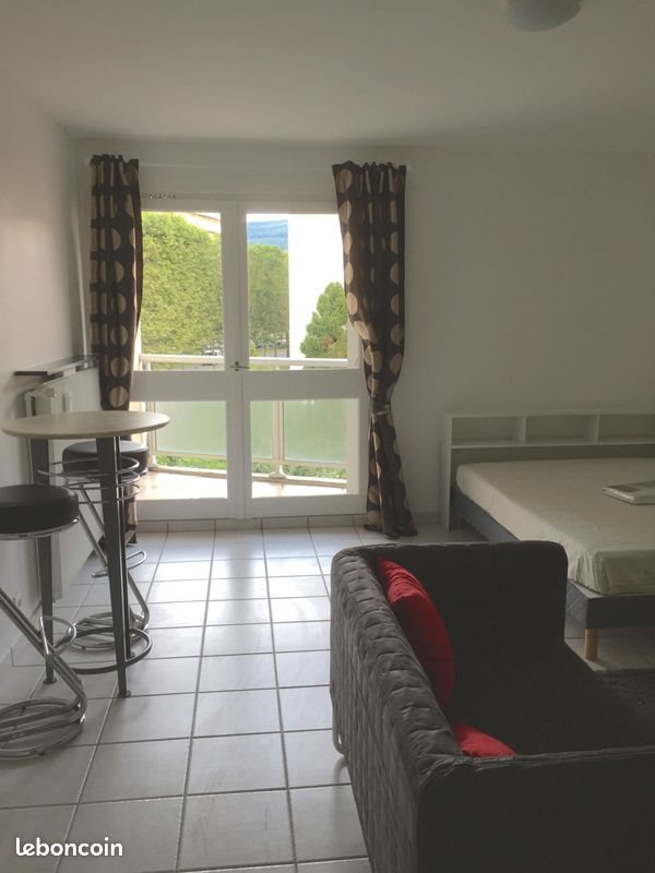 Appartement à louer, 30m², Saint-Etienne