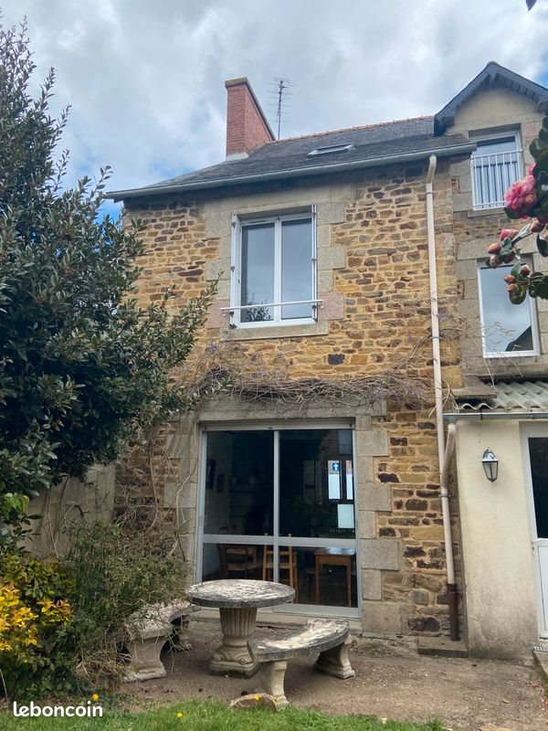 Maison à louer, 236m², Guilliers