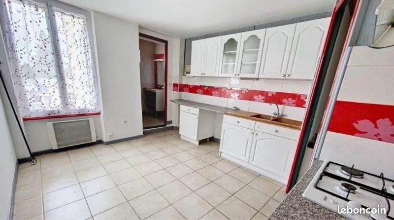 Appartement à louer, 55m², Commentry