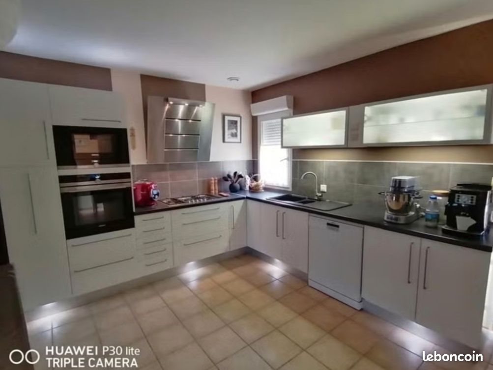 Maison à vendre, 141m², Largentière