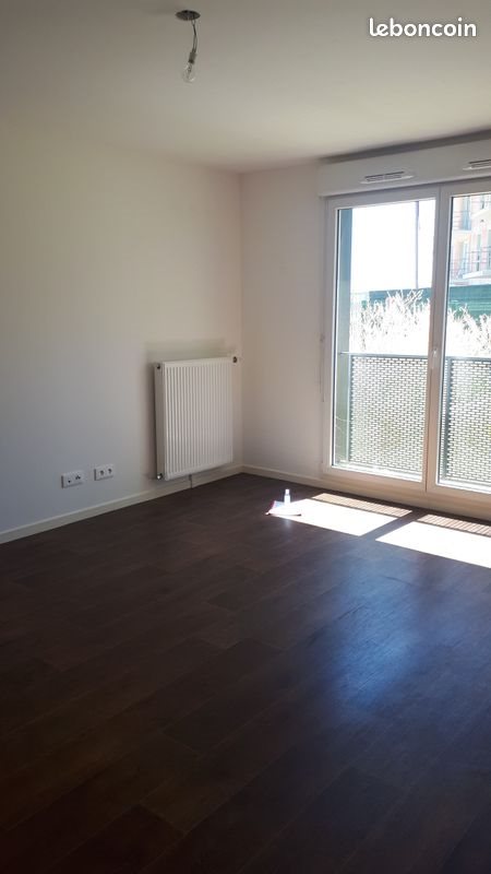 Appartement à louer, 32m², Les Ulis