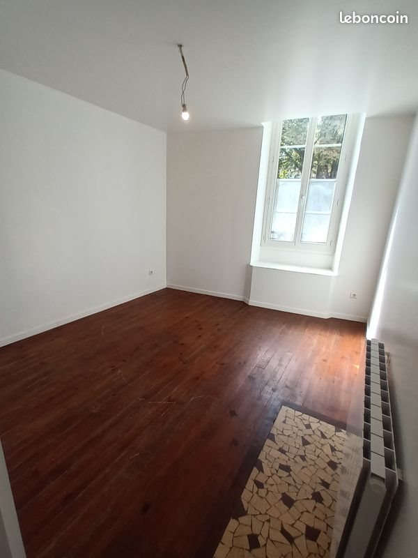 Appartement à louer, 26m², Pau