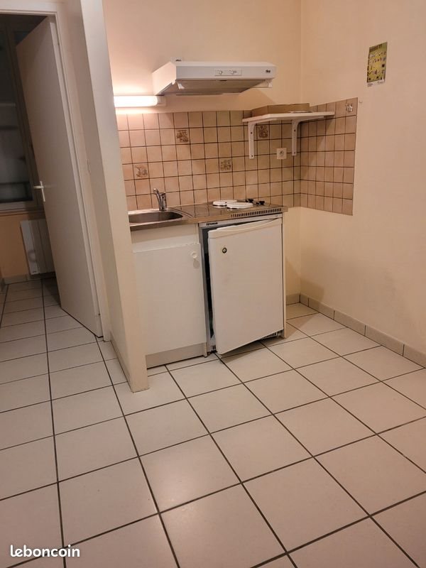 Appartement à louer, 1m², Guéret