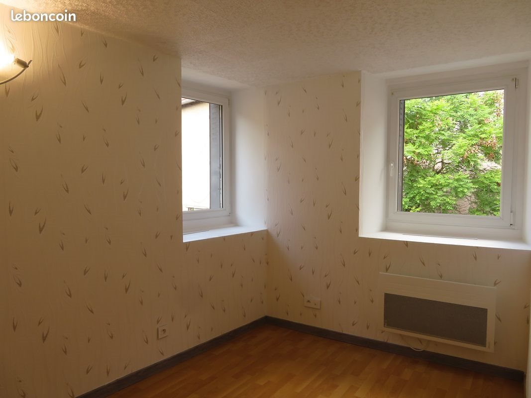 Appartement à louer, 56m², Quingey