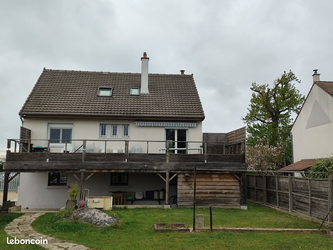 Maison à vendre, 120m², Guécélard