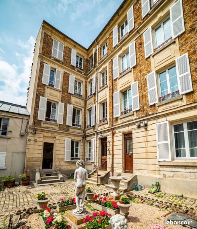 Appartement à louer, 32m², Versailles