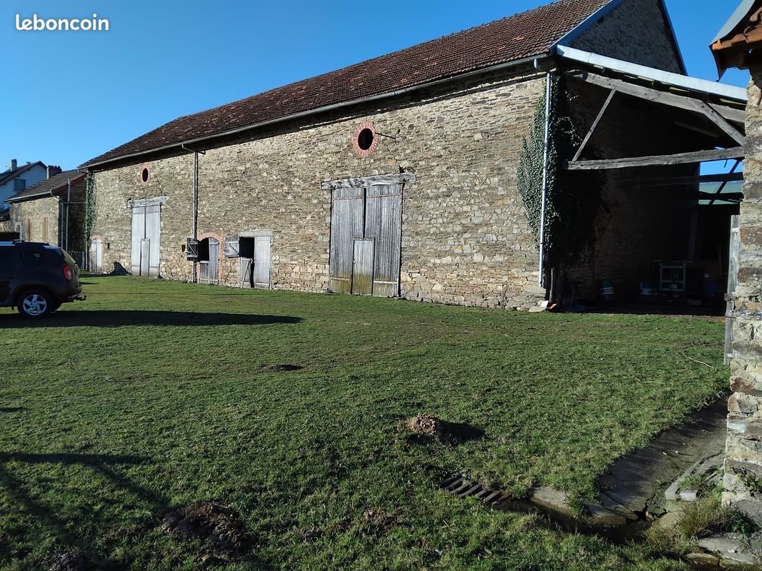 Maison à vendre, 78m², Saint-Yrieix-la-Perche
