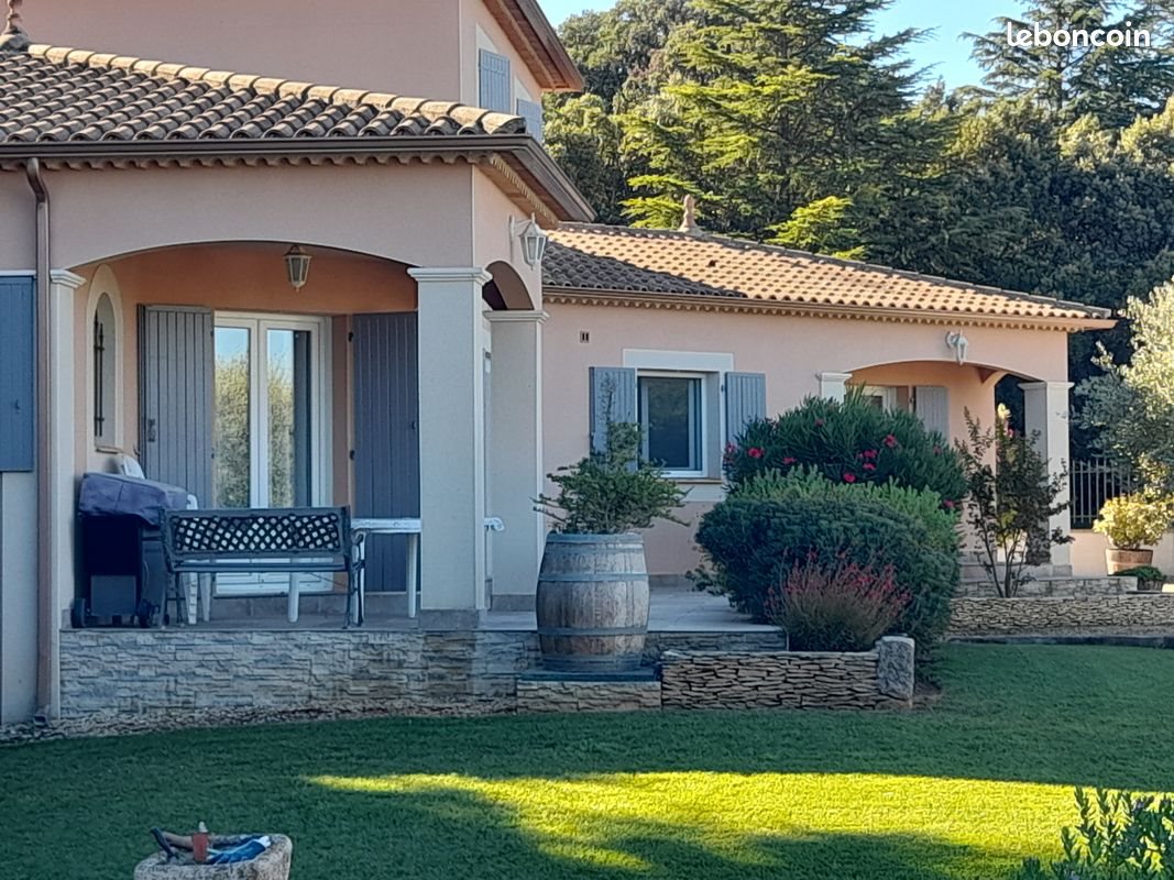 Maison à vendre, 143m², Pouzilhac