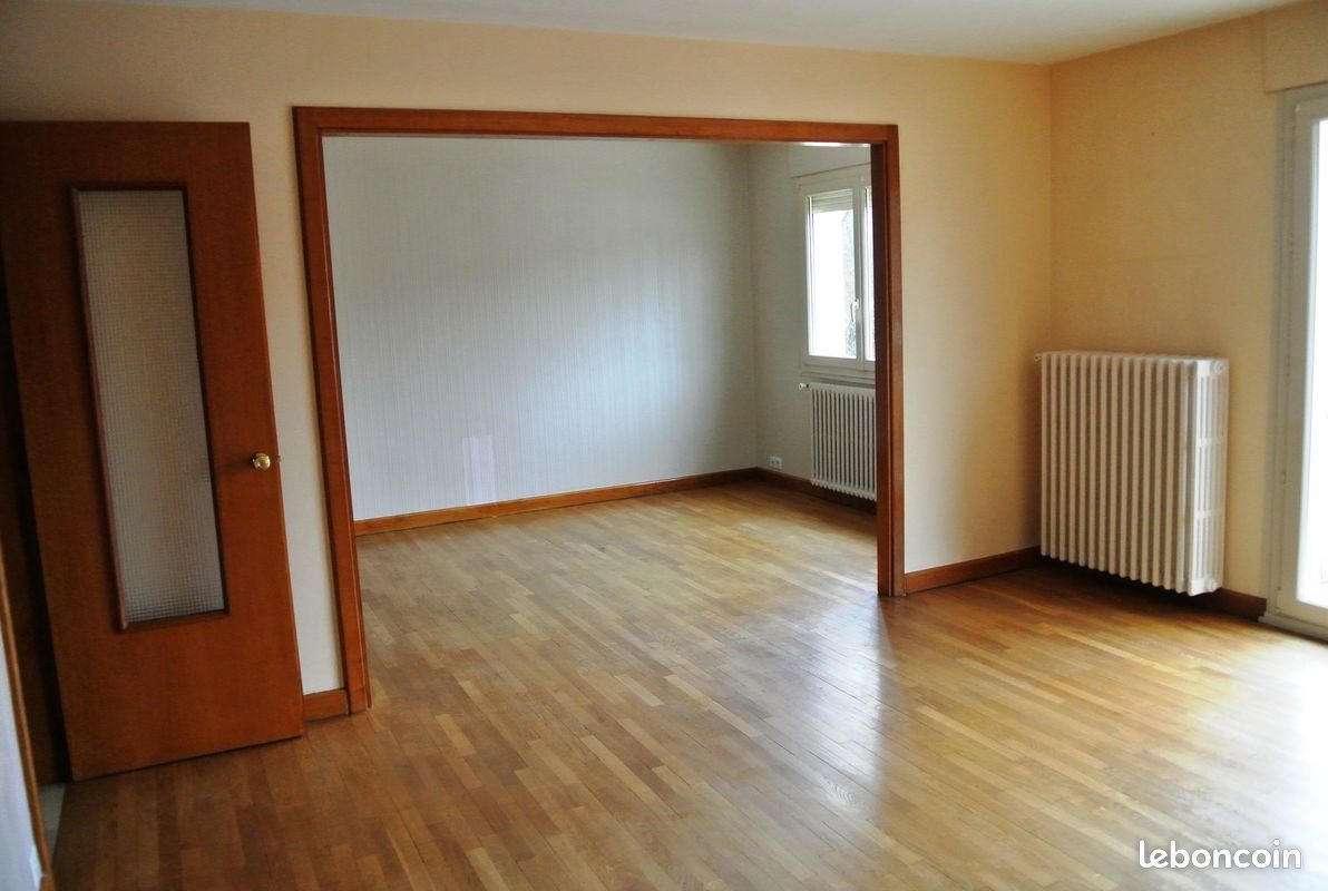 Appartement à louer, 90m², Navenne