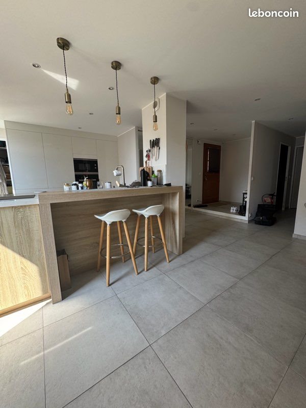 Appartement à louer, 77m², Roquebrune-Cap-Martin