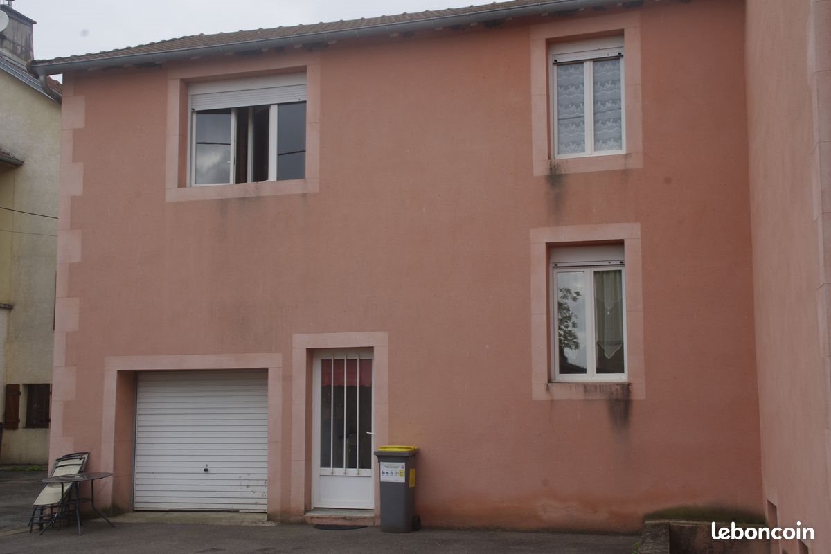 Appartement à louer, 96m², Chaux-lès-Port