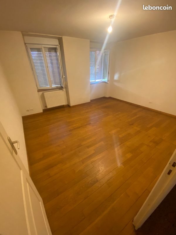 Appartement à louer, 96m², Chaux-lès-Port