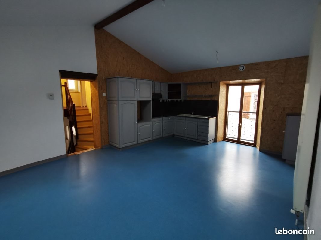 Maison à louer, 95m², Châtel-Guyon