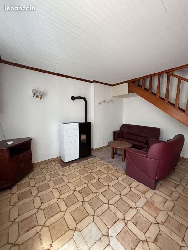 Maison à louer, 50m², Laignes