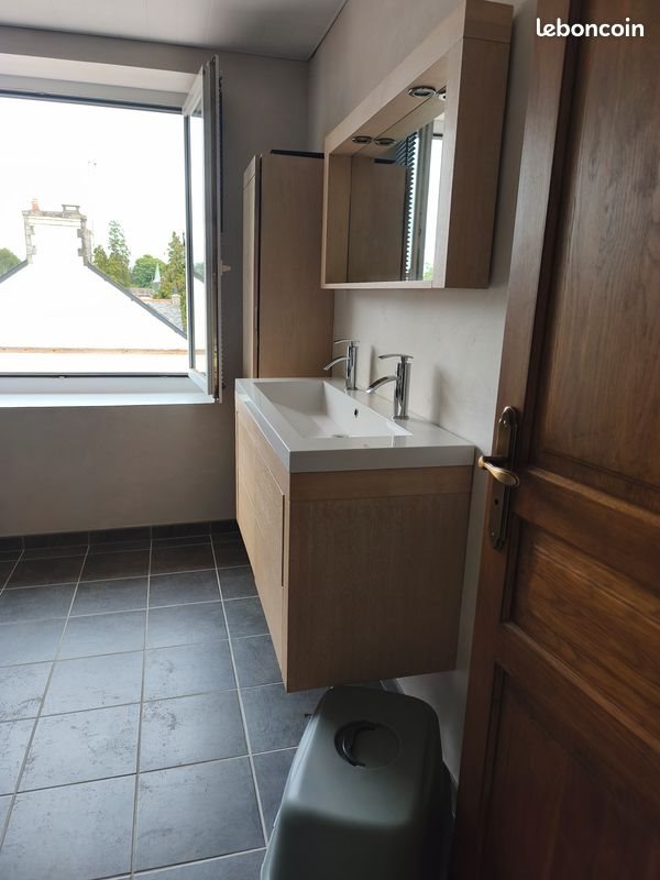 Maison à louer, 200m², Saint-Caradec-Trégomel