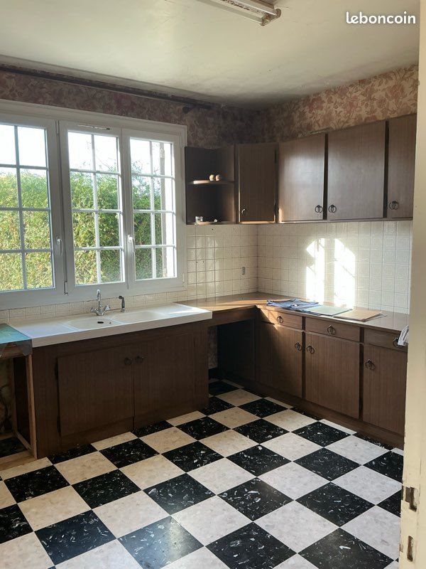 Maison à vendre, 146m², Essay