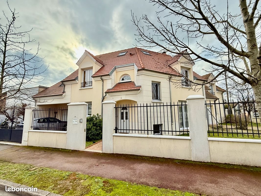 Maison à vendre, 156m², Montesson