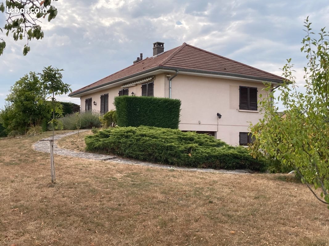 Maison à louer, 82m², Blanzy