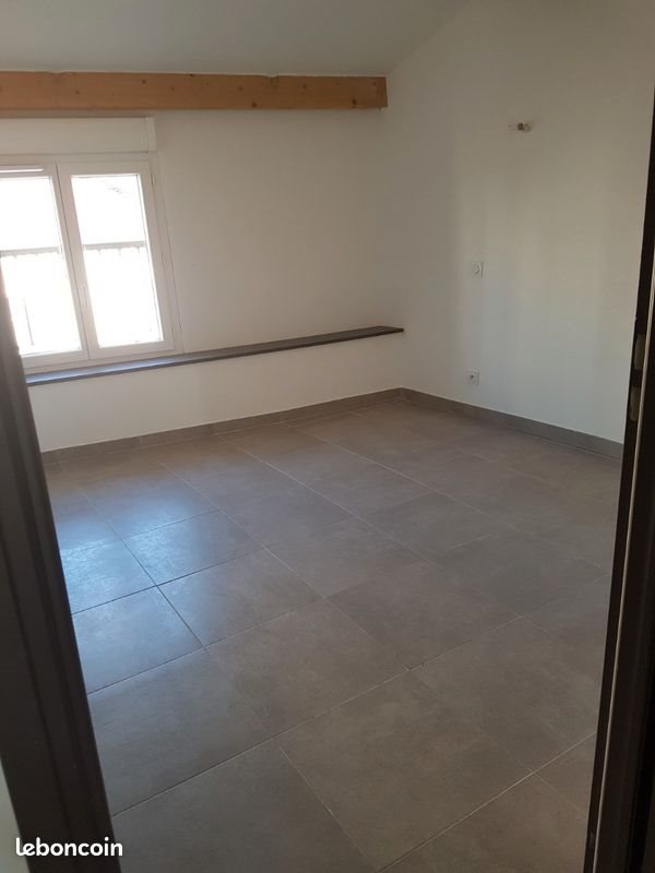 Appartement à louer, 67m², Alès