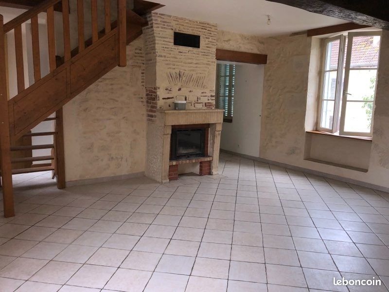 Appartement à louer, 72m², Pougues-les-Eaux