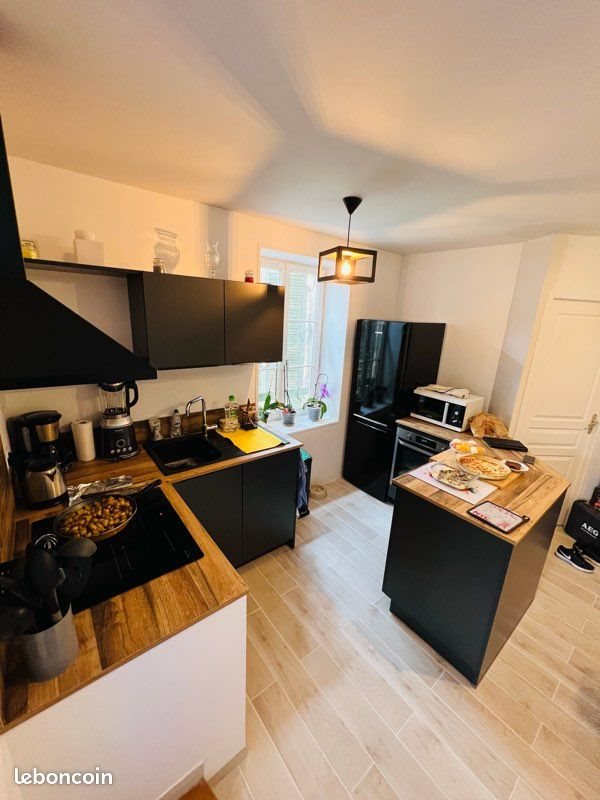 Appartement à louer, 65m², Montmerle-sur-Saône