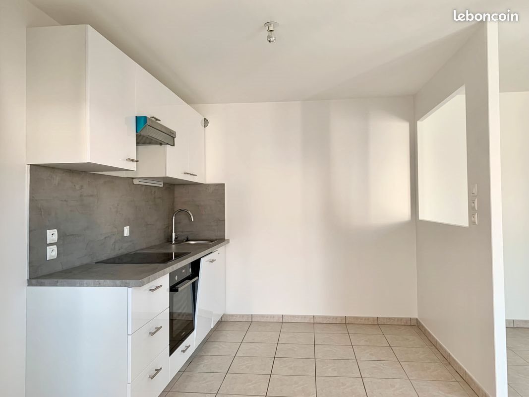 Appartement à louer, 61m², Annemasse