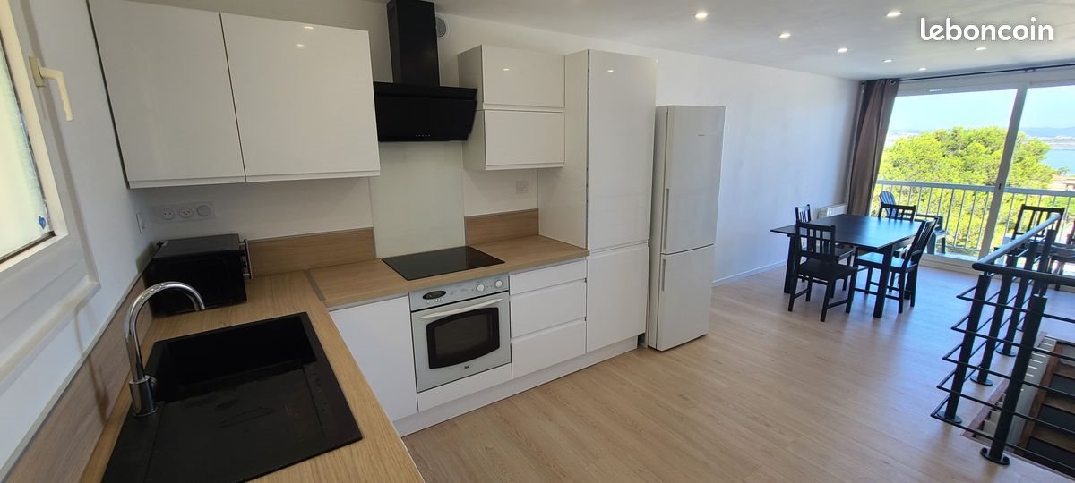 Appartement à louer, 80m², Hyères