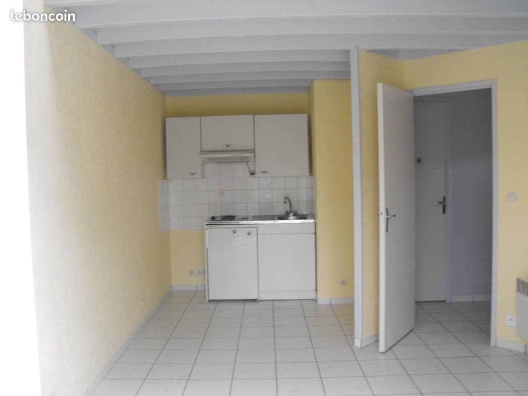 Appartement à louer, 31m², Evron