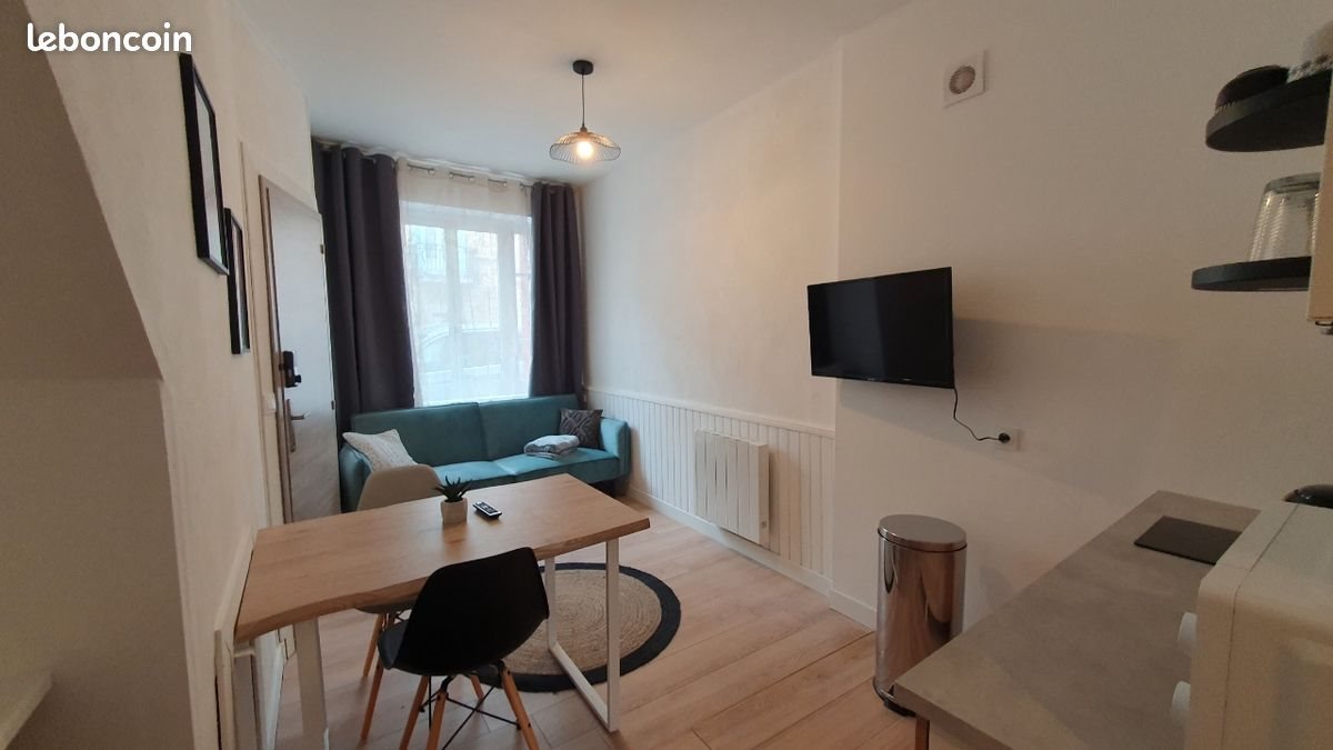 Appartement à louer, 28m², Lagnieu