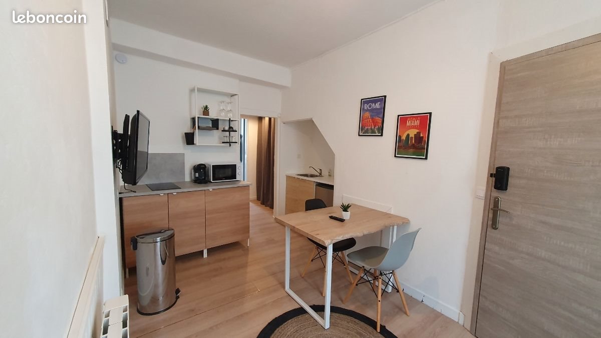 Appartement à louer, 28m², Lagnieu