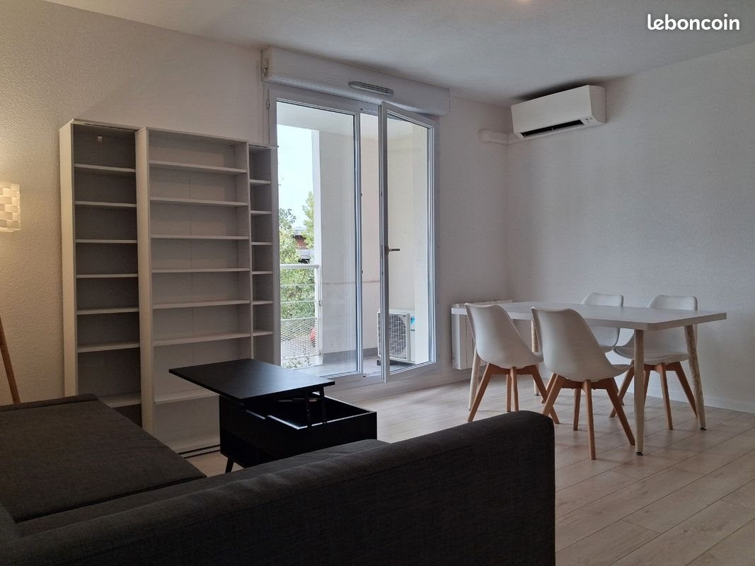 Appartement à louer, 45m², Bègles