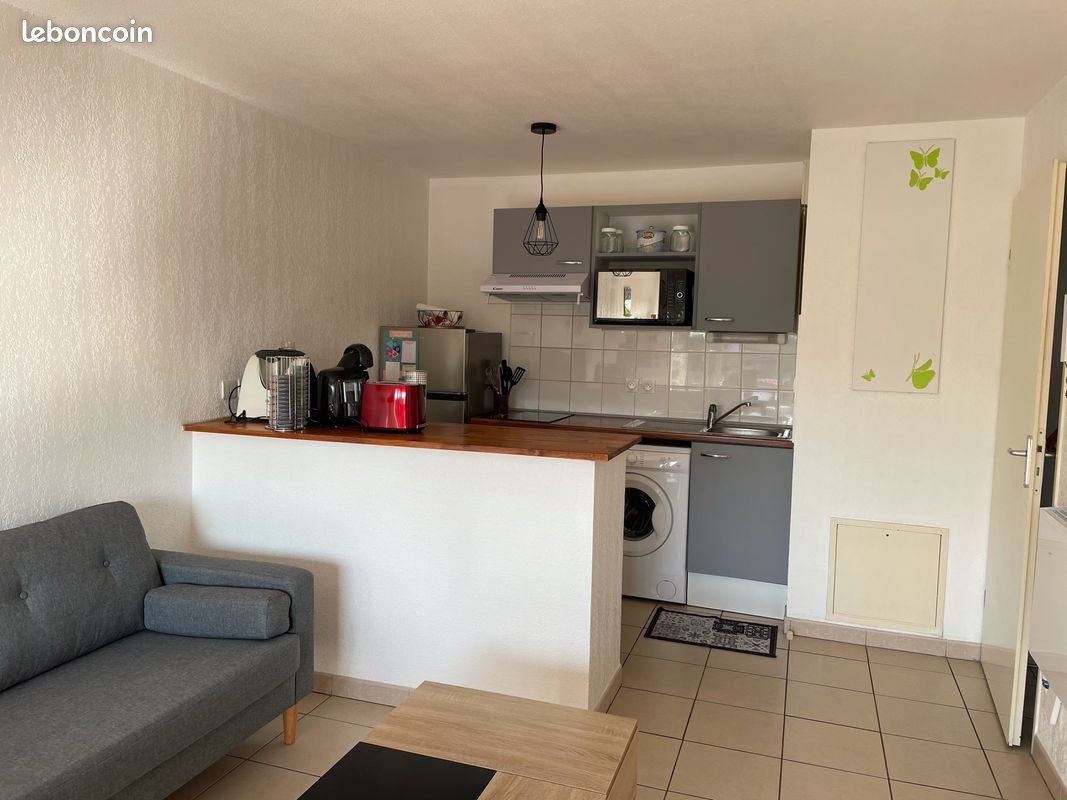 Appartement à louer, 40m², Génissac