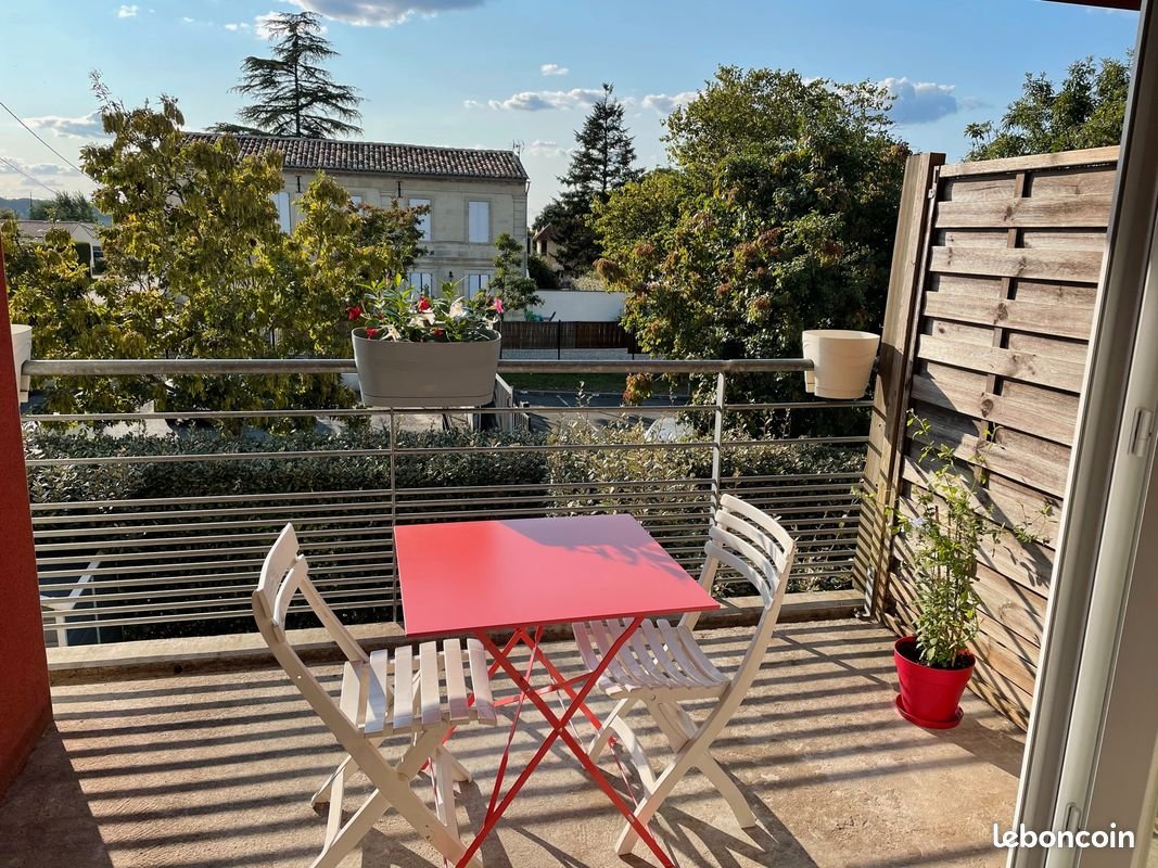 Appartement à louer, 40m², Génissac