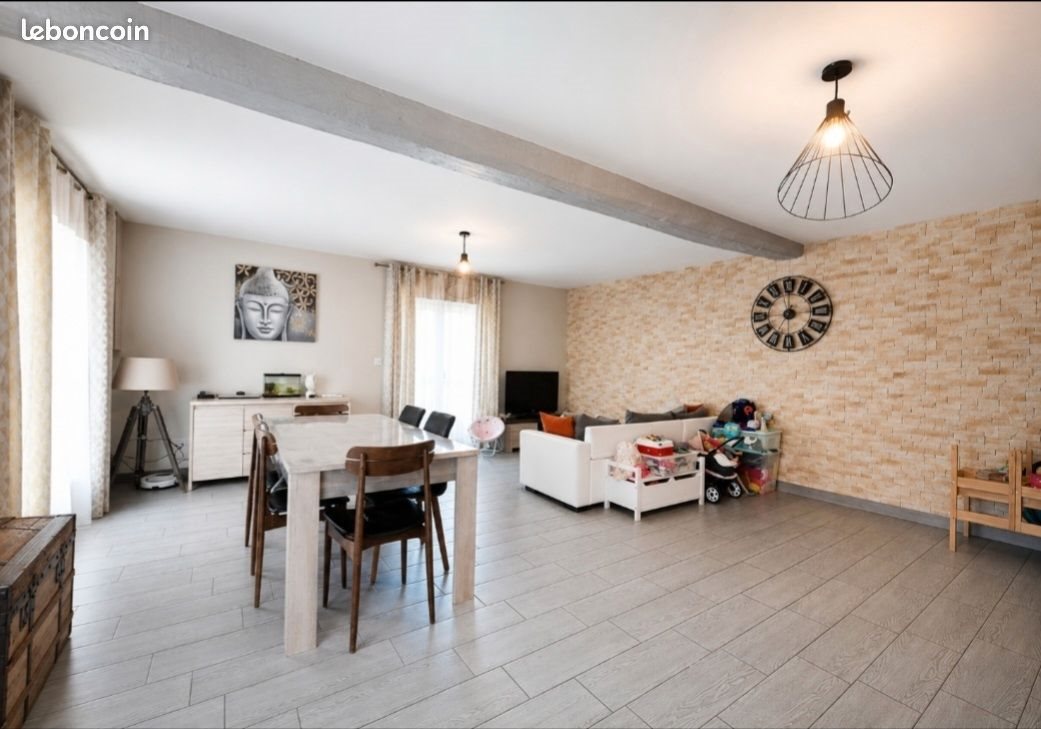 Maison à vendre, 100m², Gond-Pontouvre