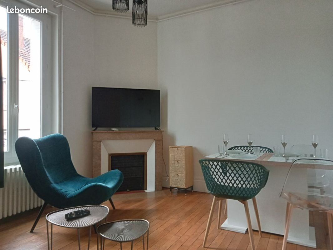 Appartement à louer, 63m², Moulins