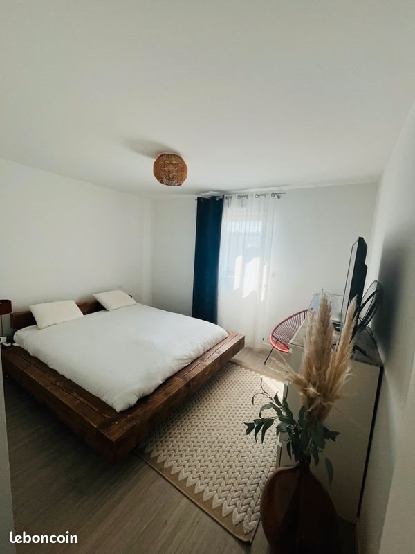 Maison à louer, 115m², Châteaubourg