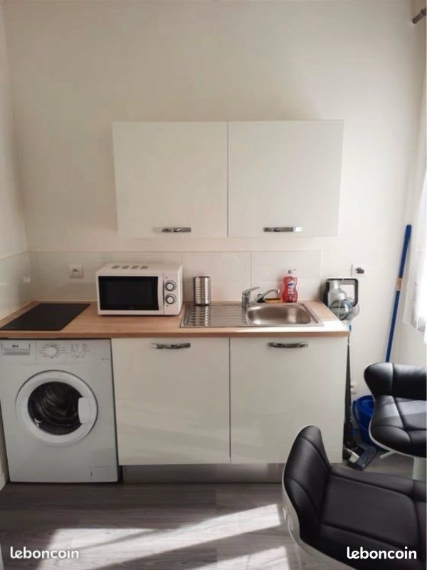 Appartement à louer, 30m², Bron