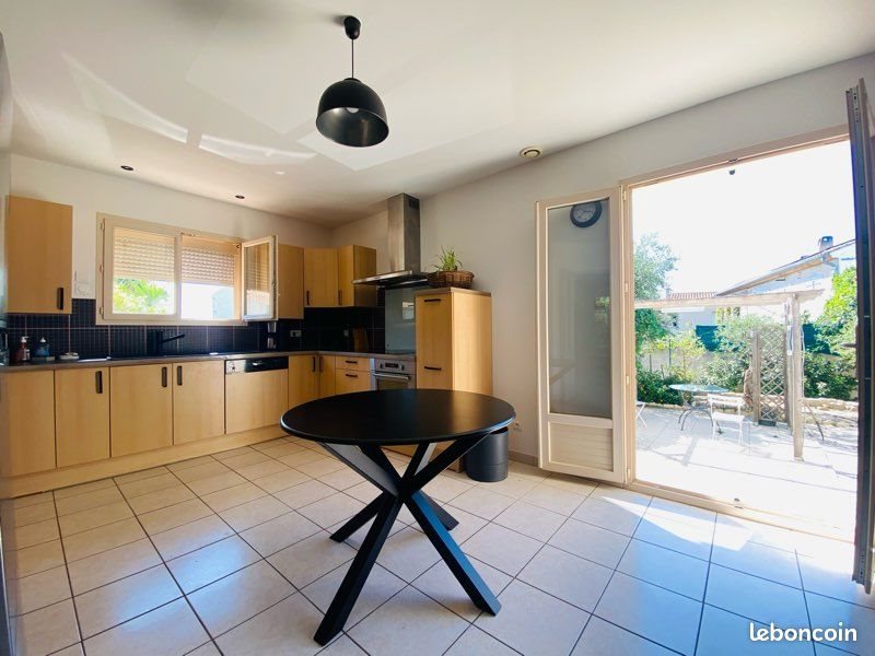 Maison à vendre, 150m², Vinassan