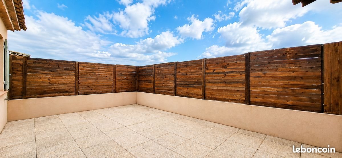 Appartement à louer, 44m², Nîmes