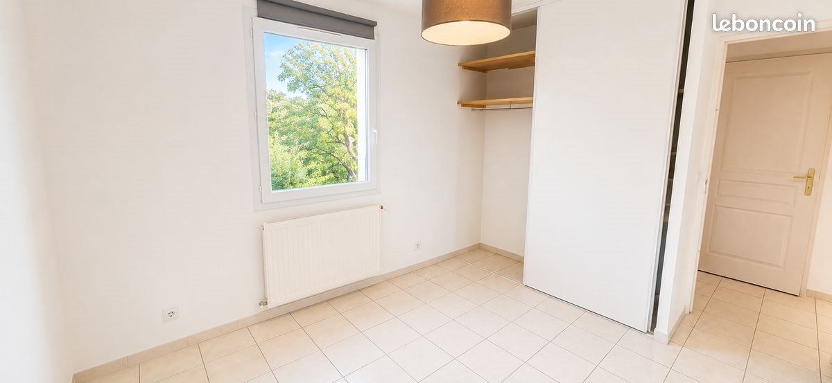 Appartement à louer, 44m², Nîmes