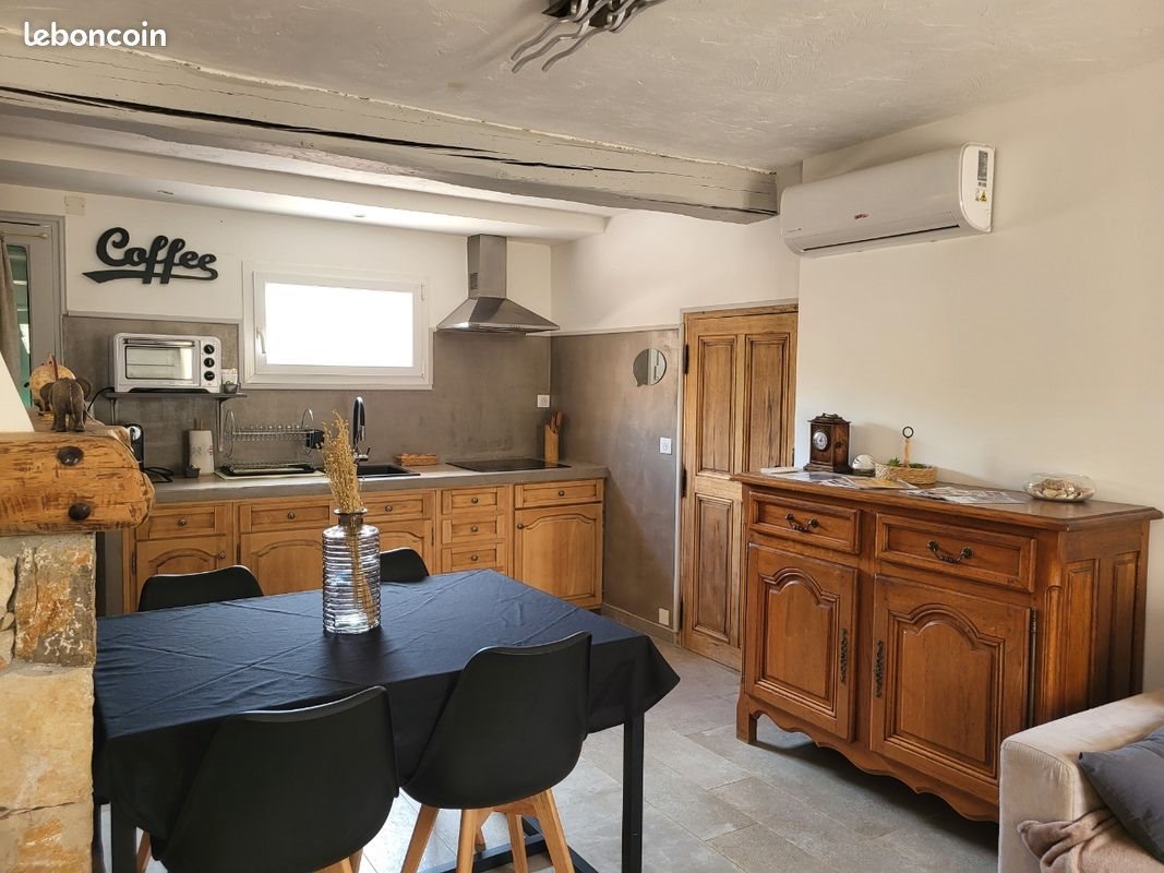 Appartement à louer, 45m², Saint-Cézaire-sur-Siagne