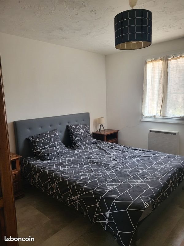 Appartement à louer, 45m², Saint-Cézaire-sur-Siagne
