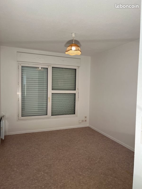 Appartement à louer, 18m², Pau