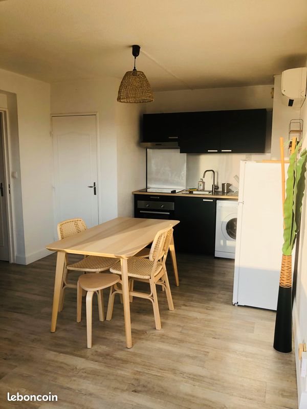 Appartement à louer, 45m², Saint-Mandrier-sur-Mer