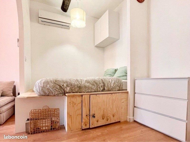 Appartement à louer, 24m², Nîmes