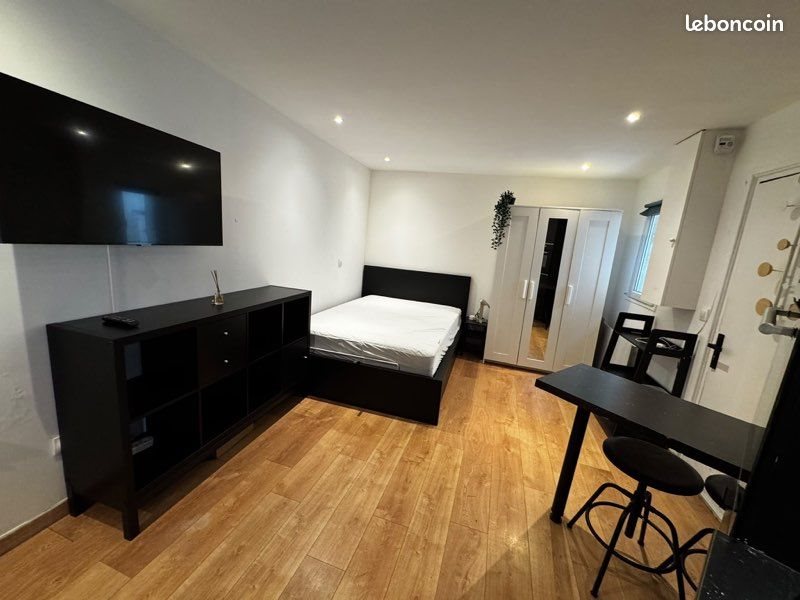 Appartement à louer, 19m², Clichy